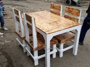 Pallet Dinning Table