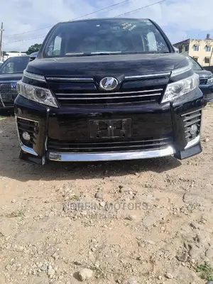 Toyota Voxy 2016 Black
