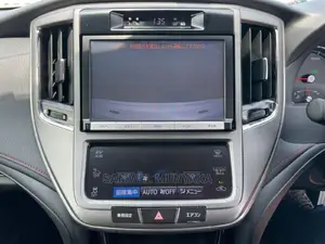 Toyota Crown 2015 Silver