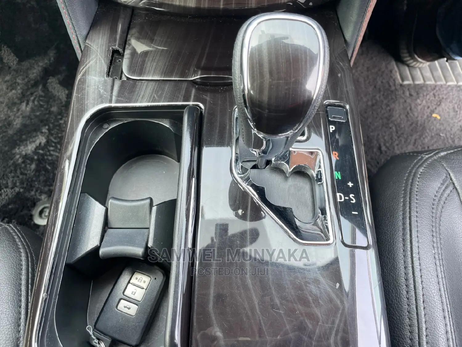 Toyota Crown 2015 Silver