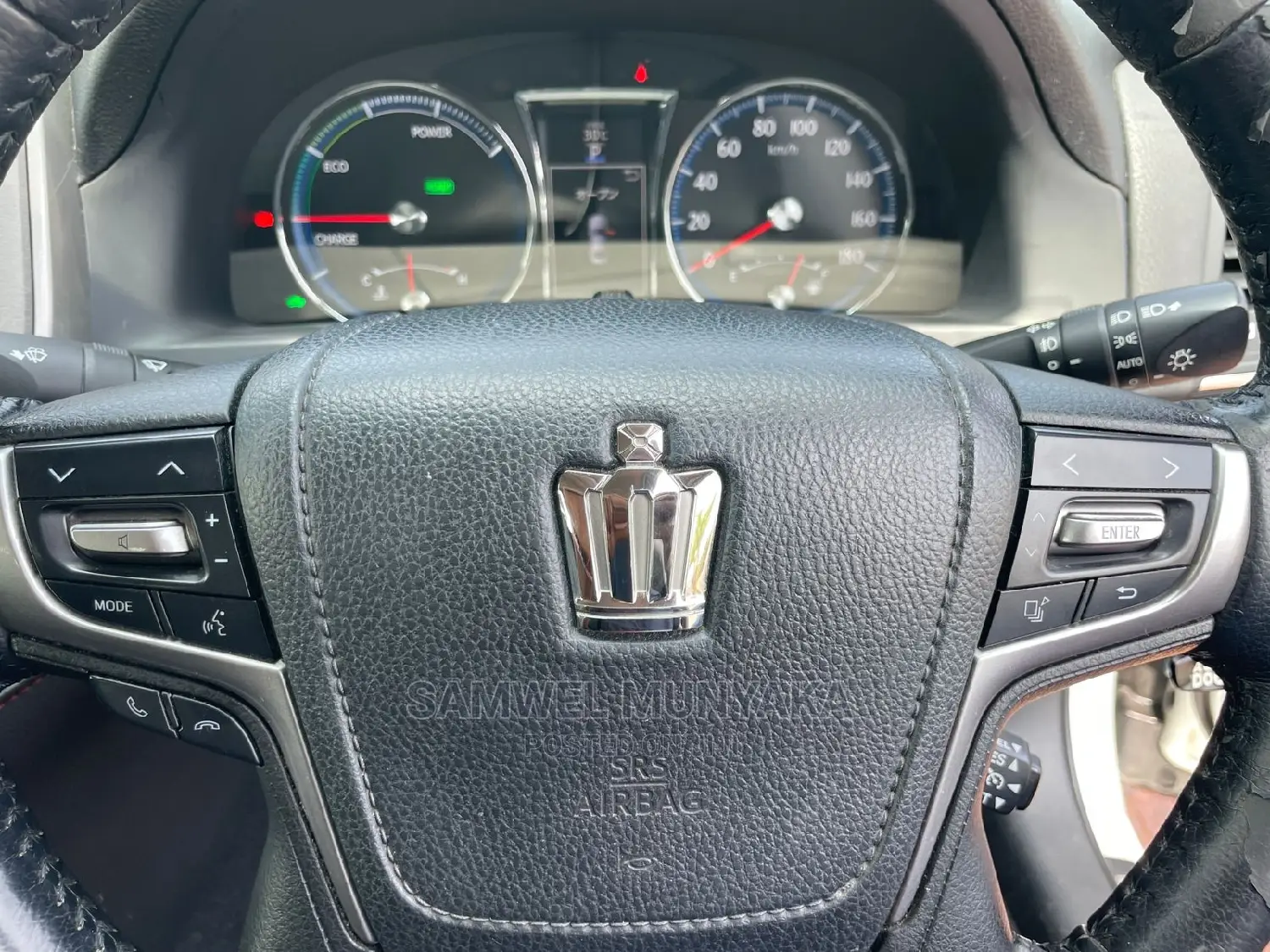 Toyota Crown 2015 Silver