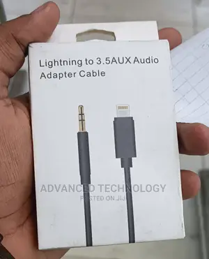 Lightning to 3.5AUX Audio Adapter Cable