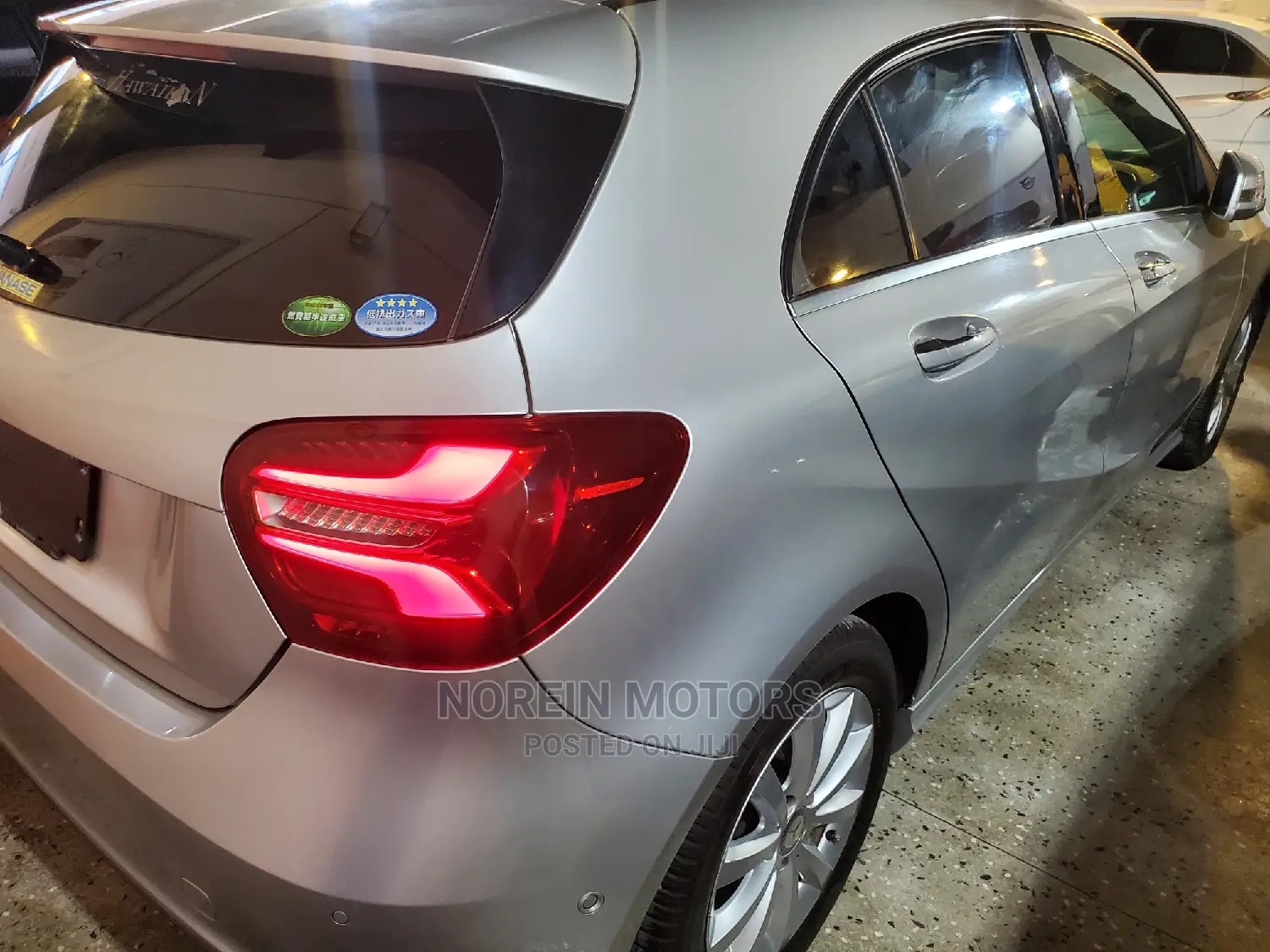Mercedes-Benz A-Class 2016 Silver