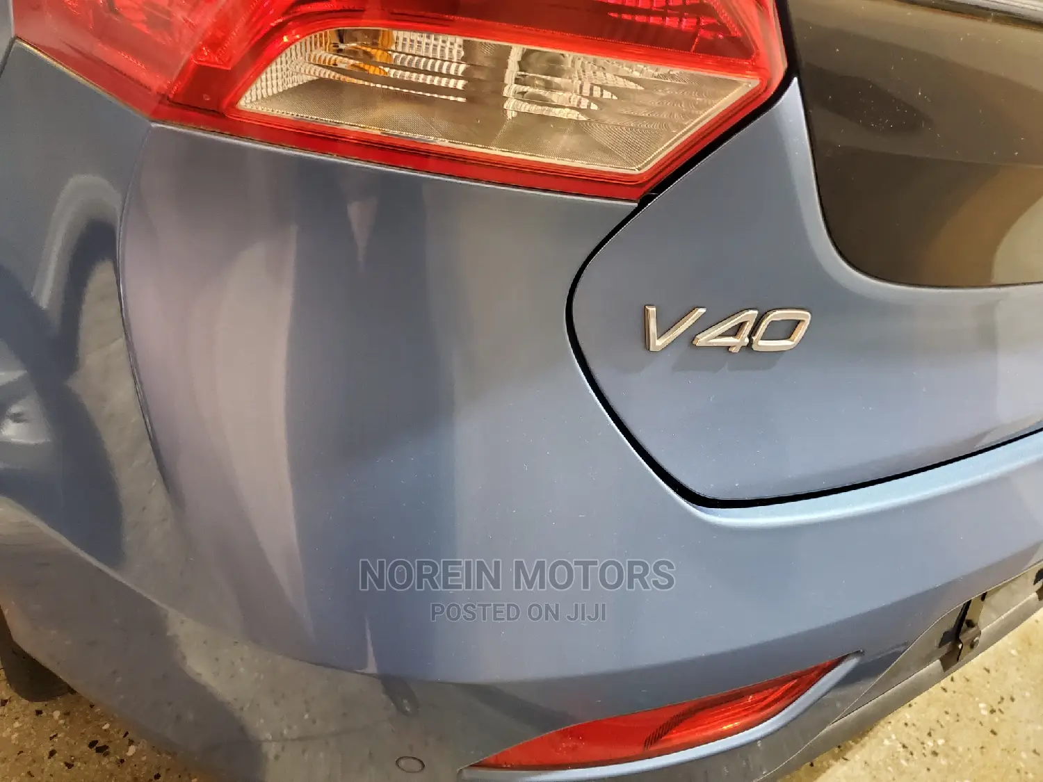Volvo V40 2016 Blue