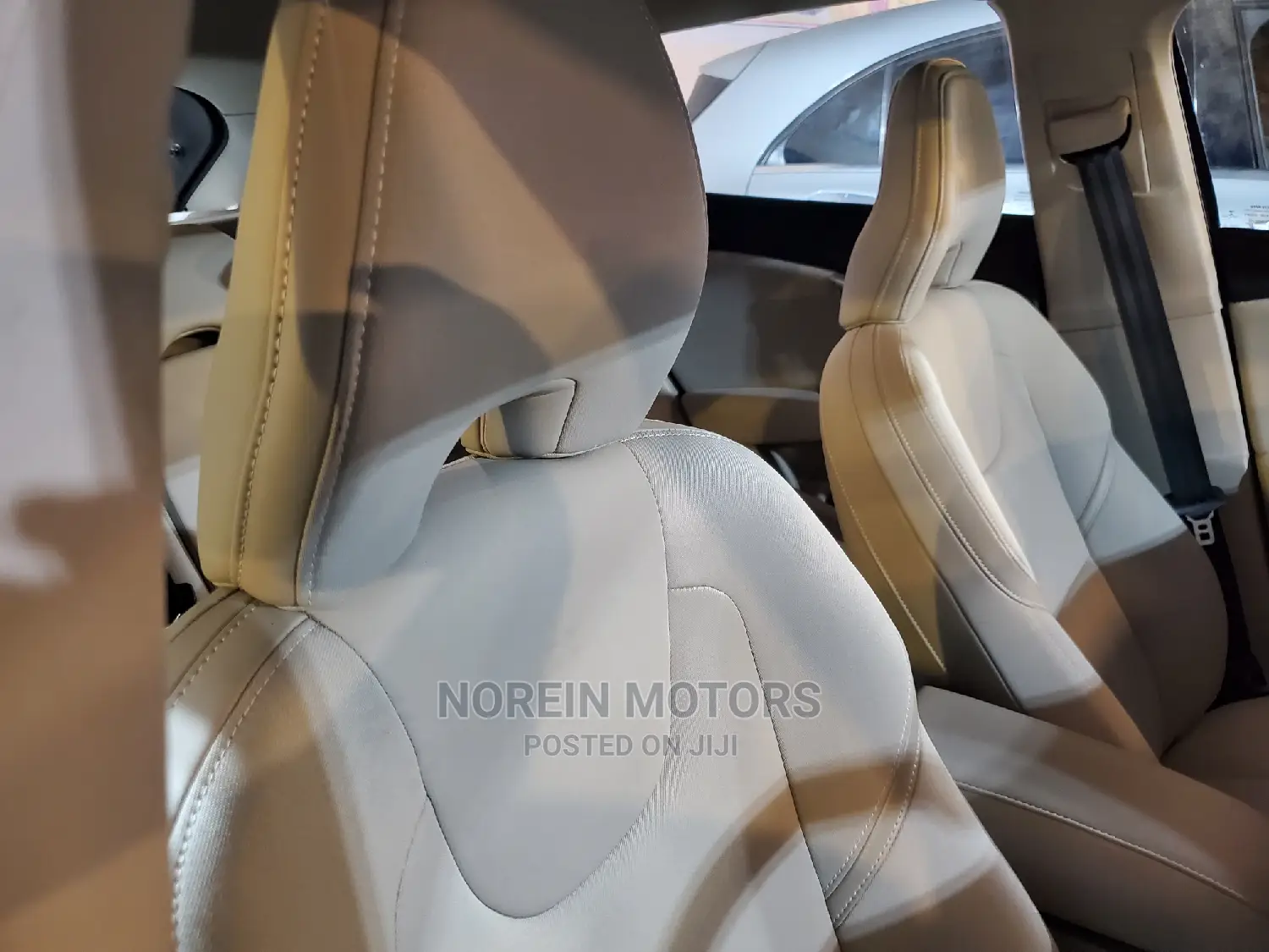 Volvo V40 2016 Blue