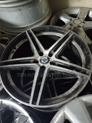 Volvo 18 Inch Rims Set