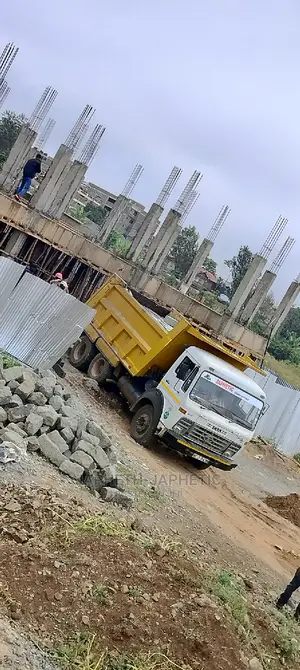 Japhetic Quality Stones,Mawe Quality*"