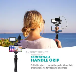Smartphone Vlog Kit Light+ Microphone+ Clip+Tripod