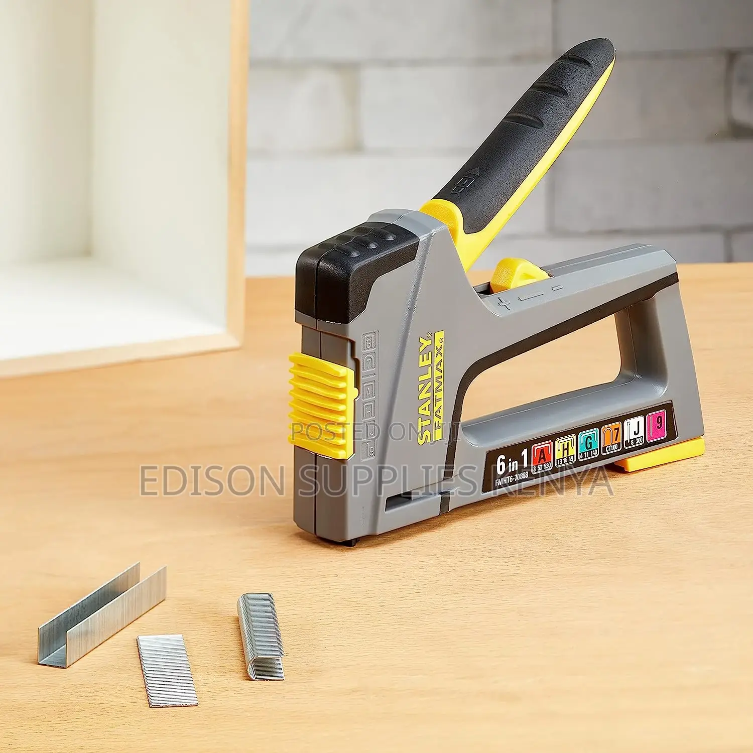 Stanley Fatmax Heavy Duty Staple Gun Multi Tacker Stapler Staple Pins