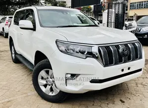 Toyota Land Cruiser Prado 2.8 2018 White