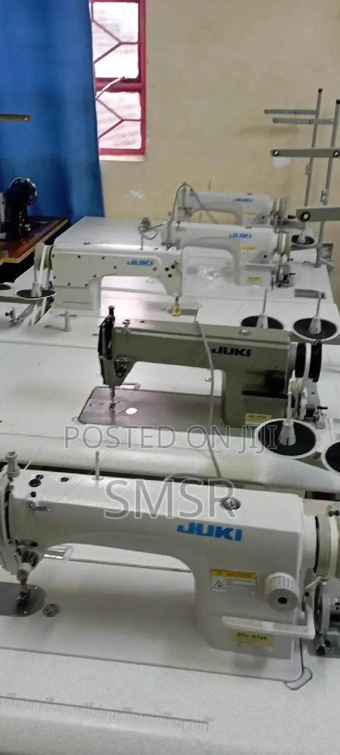 Industrial Sewing Machine