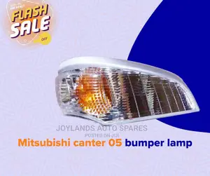 Mitsubishi Canter 05 Bumper Lamp