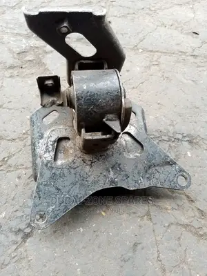 Gearbox Upper Mount Ractis Available.