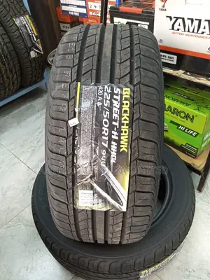 225/50r17 Blackhawk Tyre