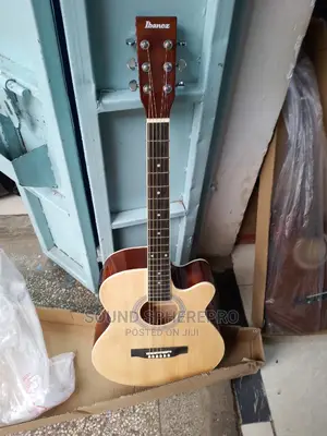 Ibanez Semi -Accoustic Size 40