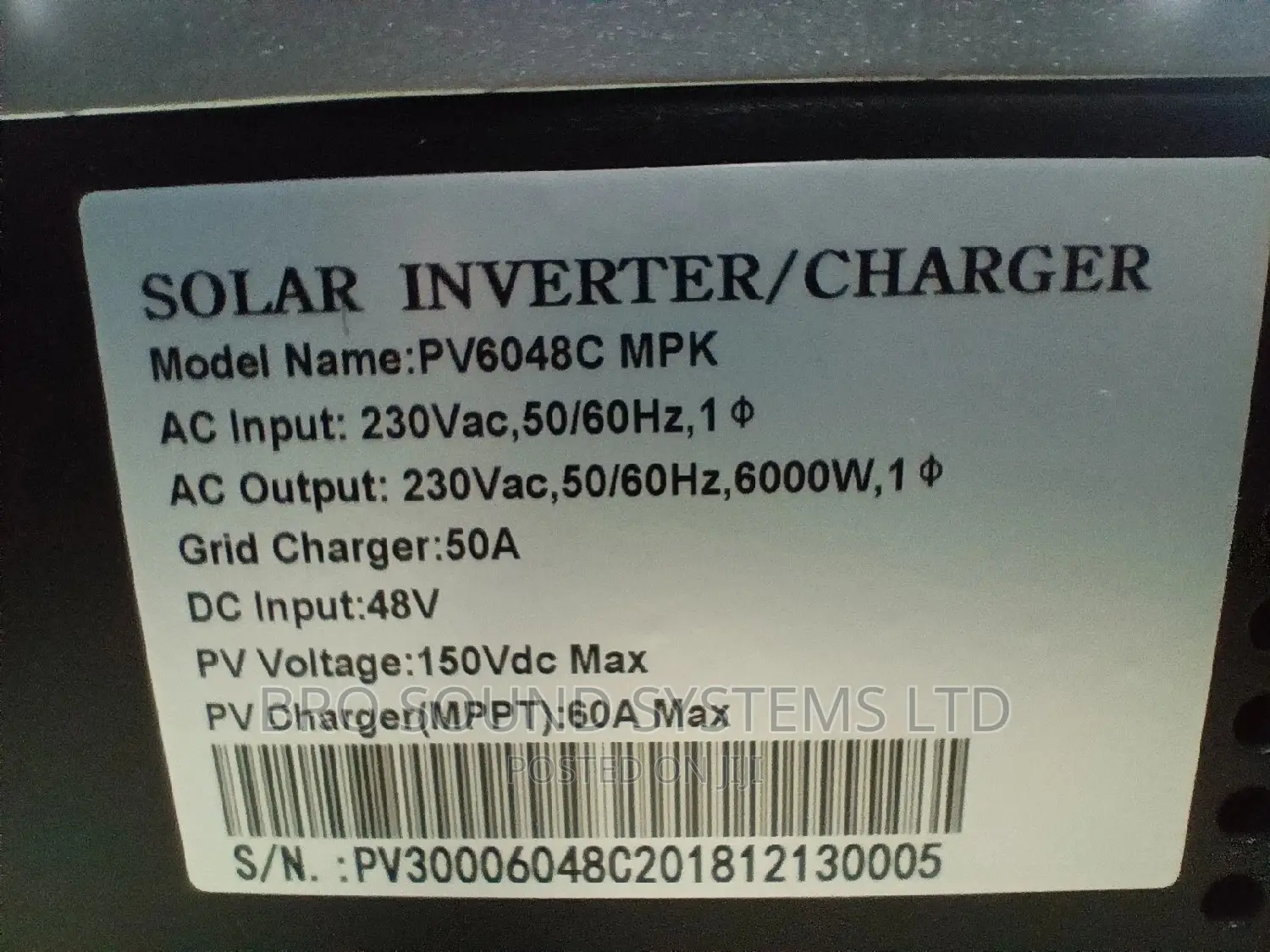 Pure Sine Wave Inverter With Solar Charge Control
