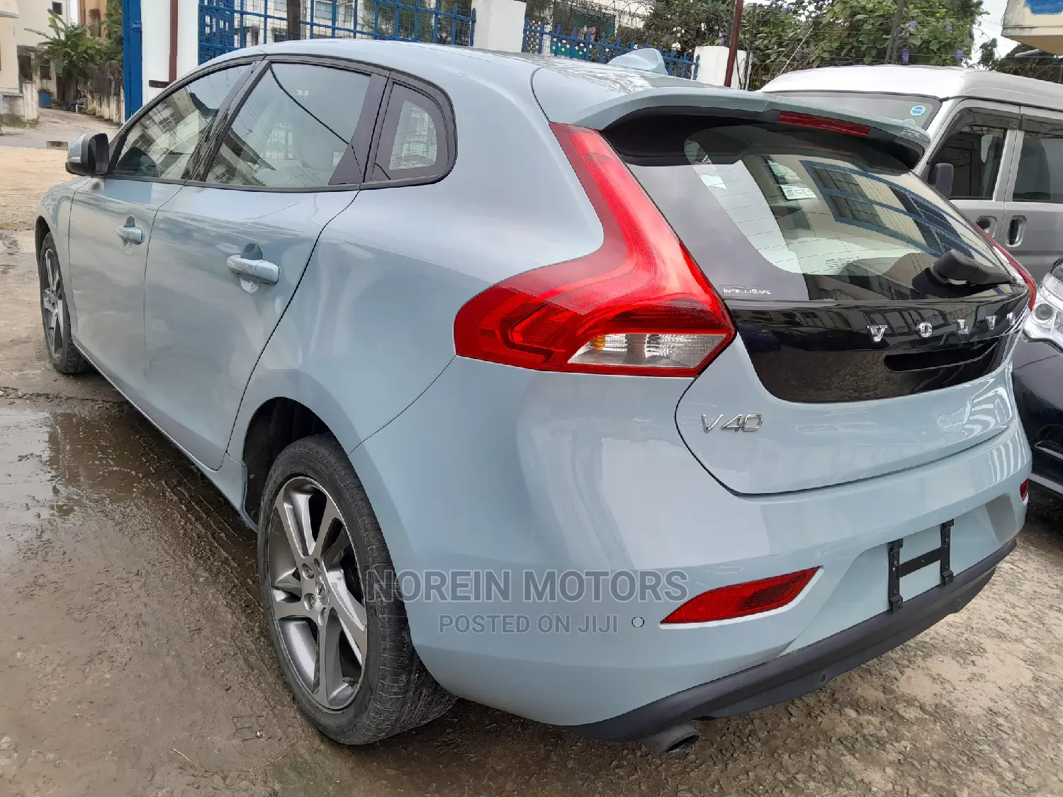 Volvo V40 2017 Blue
