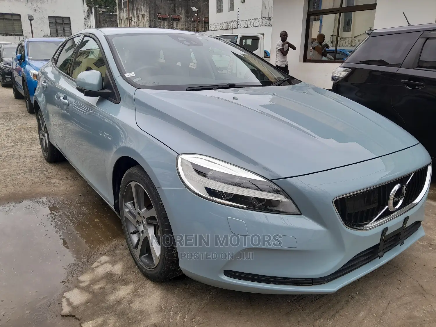 Volvo V40 2017 Blue