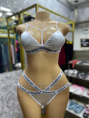 Stylish 2pc Bra Panty Bikini Lingerie Wear
