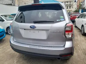 Subaru Forester 2015 Silver