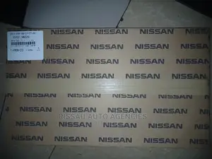 Nissan YD22 YD25 Engine Genuine Overhaul Kit .