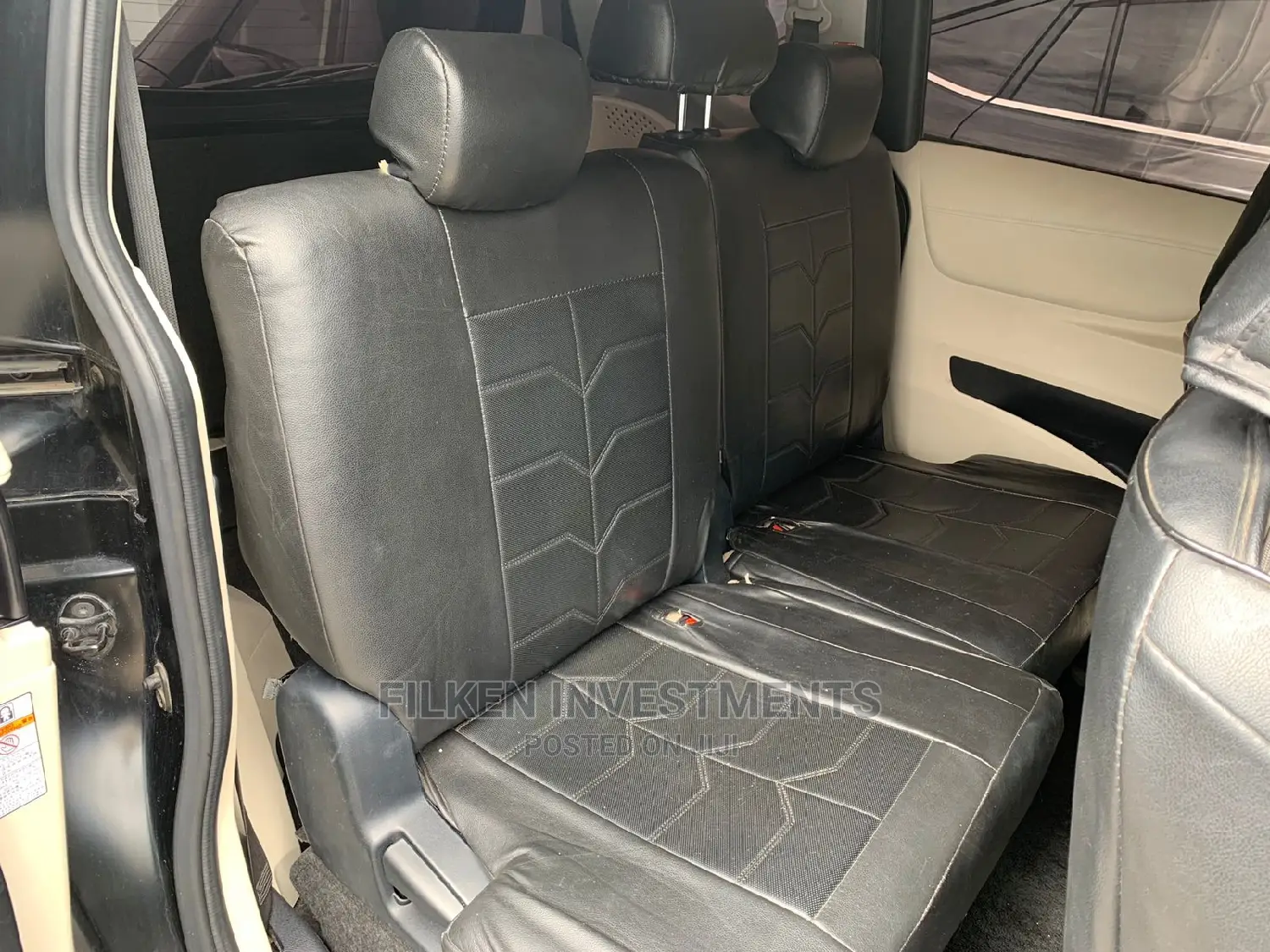 Toyota Sienta 2015 Black