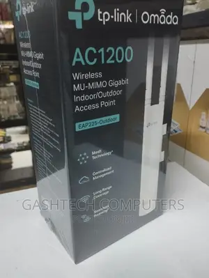 TP-LINK EAP22 AC1200 Wireless MU-MIMO Gigabit Outdoor Access