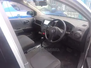 Nissan Advan 2015 Silver