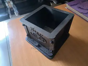 Heavy Duty Cast Iron Mould Cubes.7kgs.150×150mm.