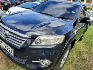 Toyota Vanguard 2012 Black