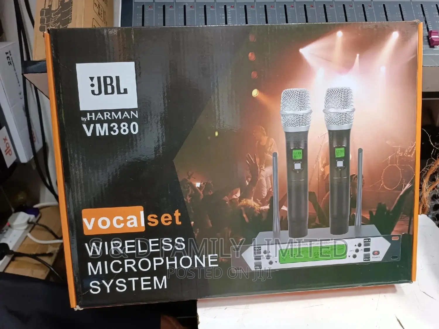 JBL VM 380 Wireless Microphone