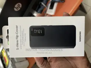 Samsung Galaxy S22 S-View Flip Cover