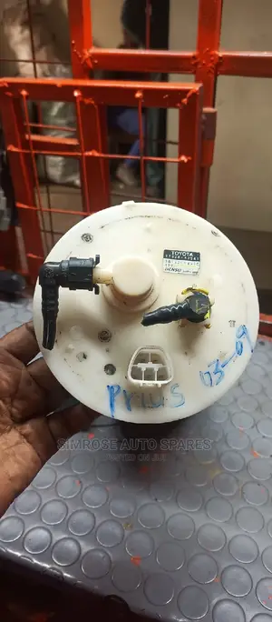 Fuel Pump for Toyota Prius.