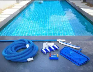 Swimming Pool Cleaning Kit