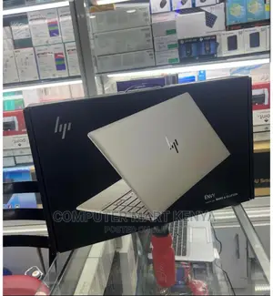 New Laptop HP Envy X360 8GB Intel Core I7 SSD 1T