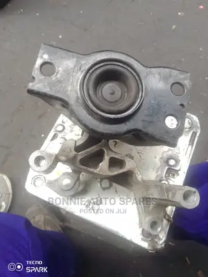 Nissan Lafesta Mr20 Engine Mounting