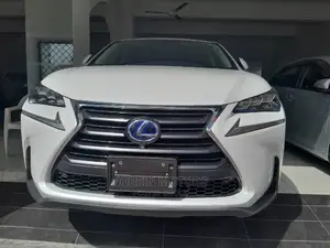 Lexus NX 300h AWD 2015 White