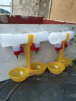 Plastic Double Cups Chicken Nipple Drinkers