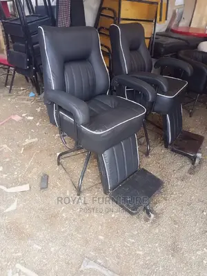 Simple Kinyozi Chairs