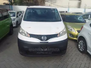 Nissan NV200 SV 2016 White