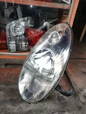 Nissan March 2006 Model Nonzenon Headlights