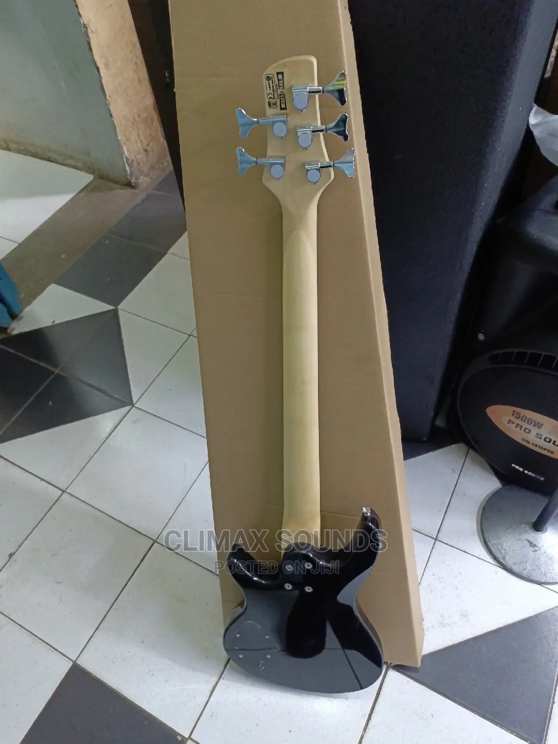 Bass Guitar 5 Strings Ibanez Black
