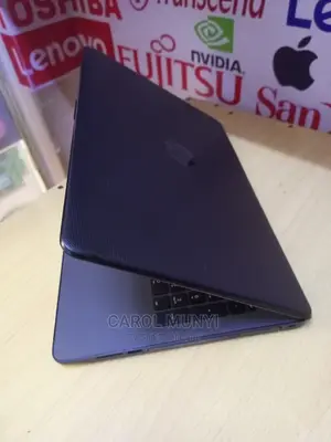 Laptop HP 15-Dy1031wm 4GB Intel Celeron HDD+SSD 500GB
