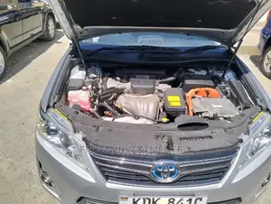Toyota Camry 2016 Silver