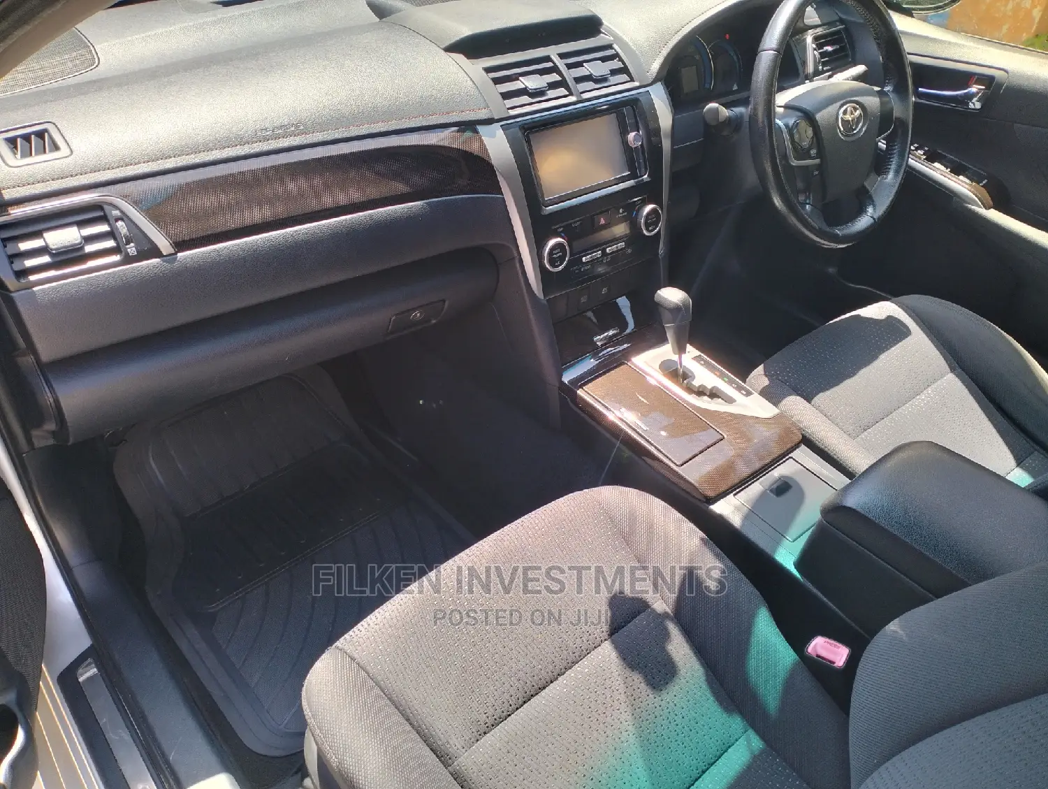 Toyota Camry 2016 Silver