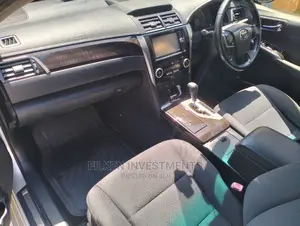 Toyota Camry 2016 Silver