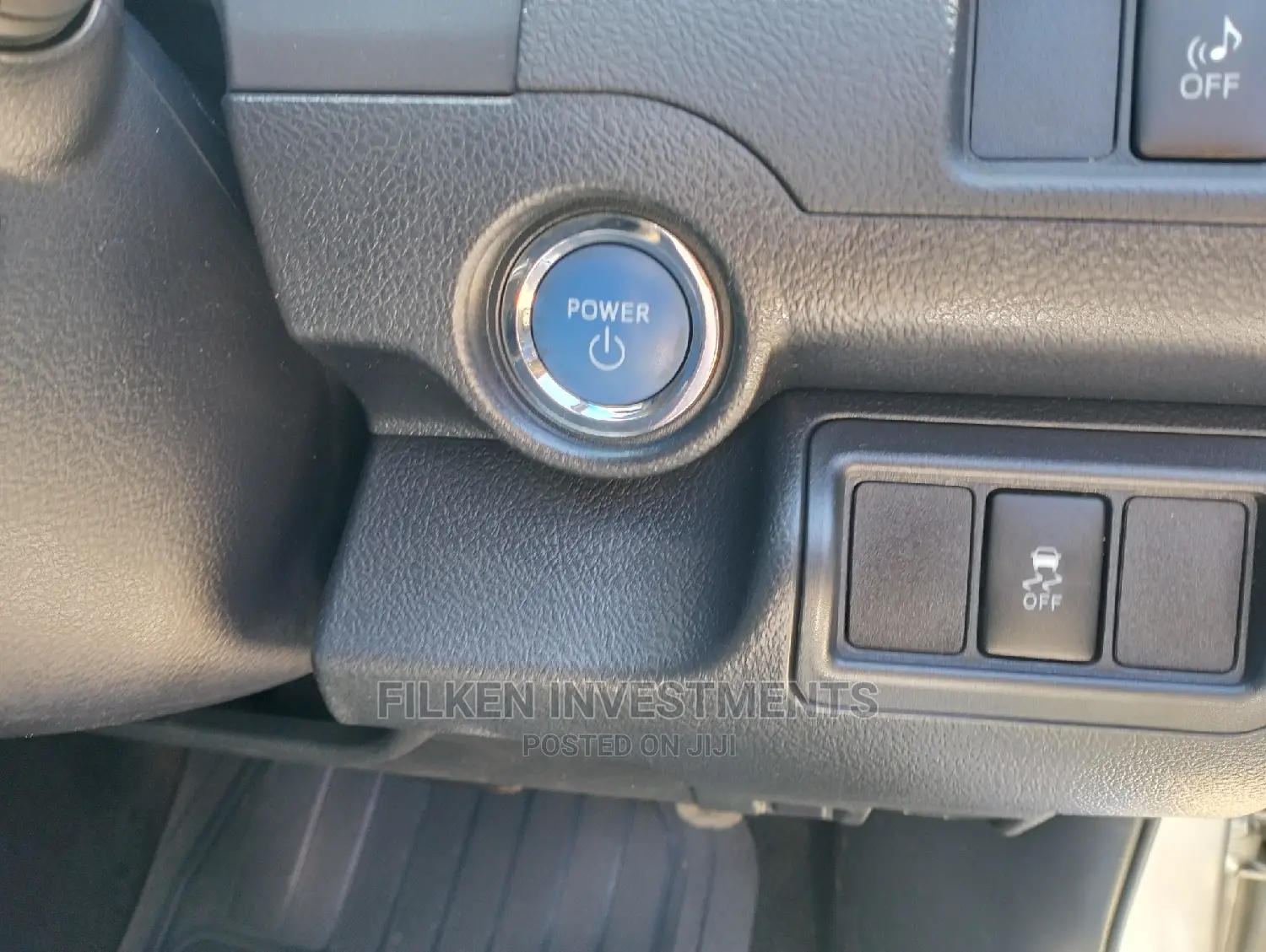 Toyota Camry 2016 Silver