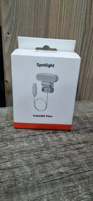 Spotlight Insta360 Flow