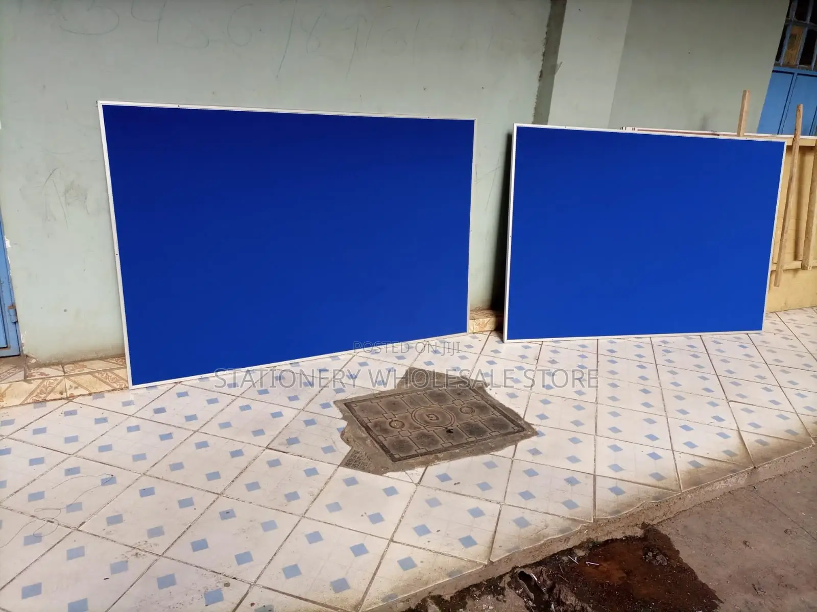 6ftx4ft Bulletin Board