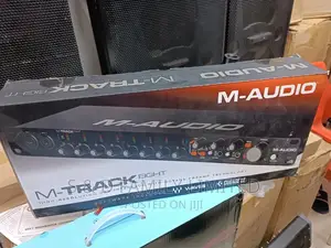 M-Audio M-Track Eight Soundcard